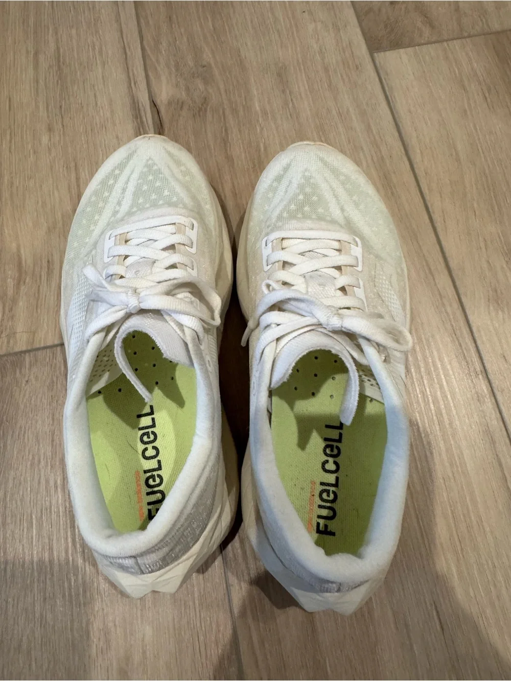 New Balance Women's White Athletic Lace-Up Running Shoes